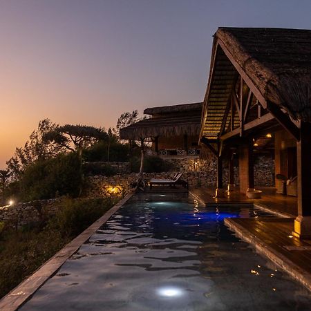 Demeure De La Compagnie Generale Des Huiles Precieuses Bed & Breakfast Ifaty Exterior photo