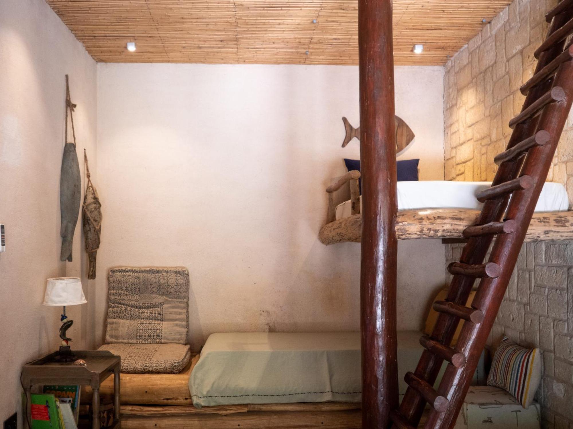 Demeure De La Compagnie Generale Des Huiles Precieuses Bed & Breakfast Ifaty Exterior photo