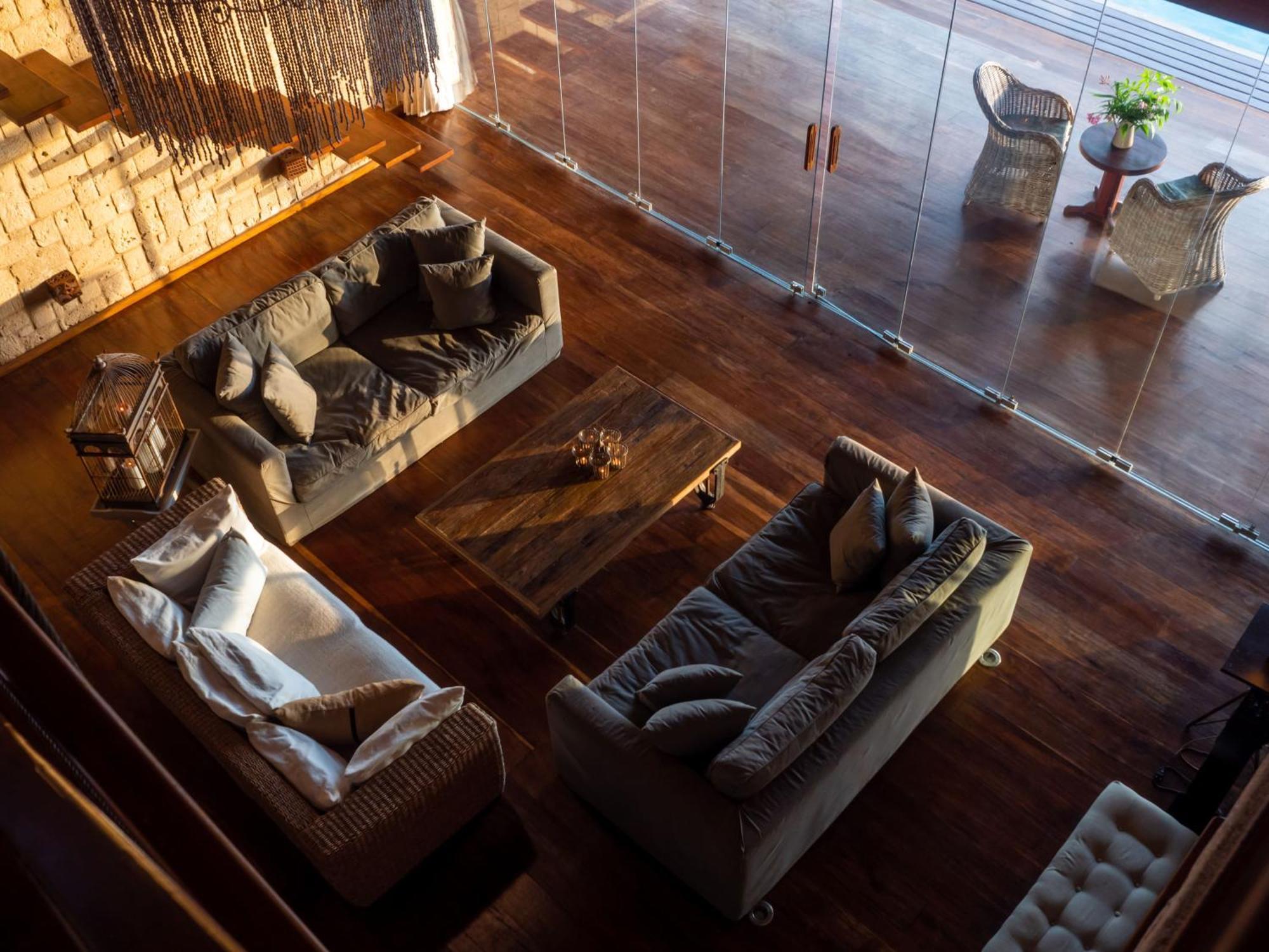 Demeure De La Compagnie Generale Des Huiles Precieuses Bed & Breakfast Ifaty Exterior photo